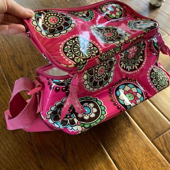 Vera Bradley lunchbox - Picture 2 of 4